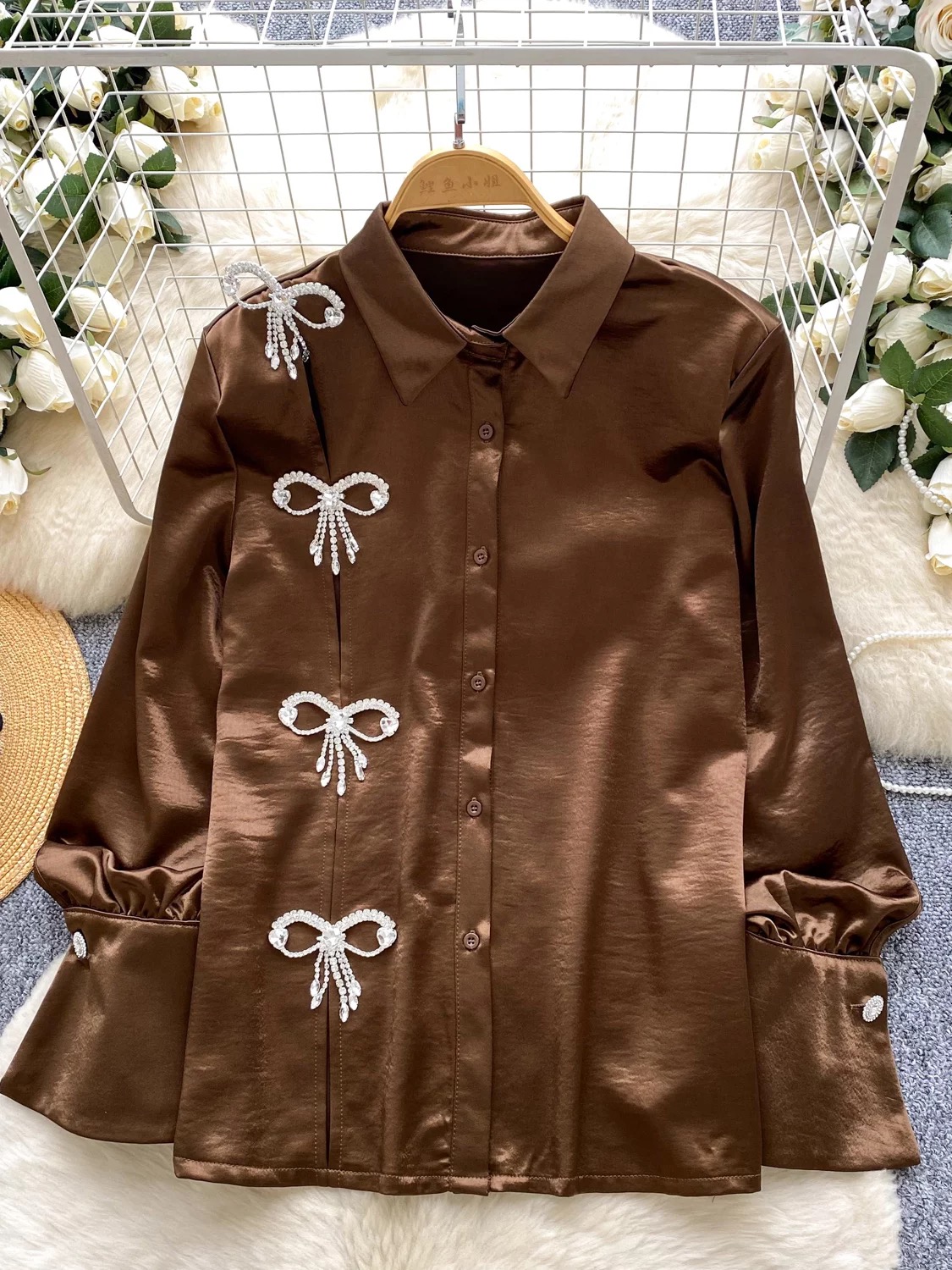 Body confidence Korean blouse BE421 images